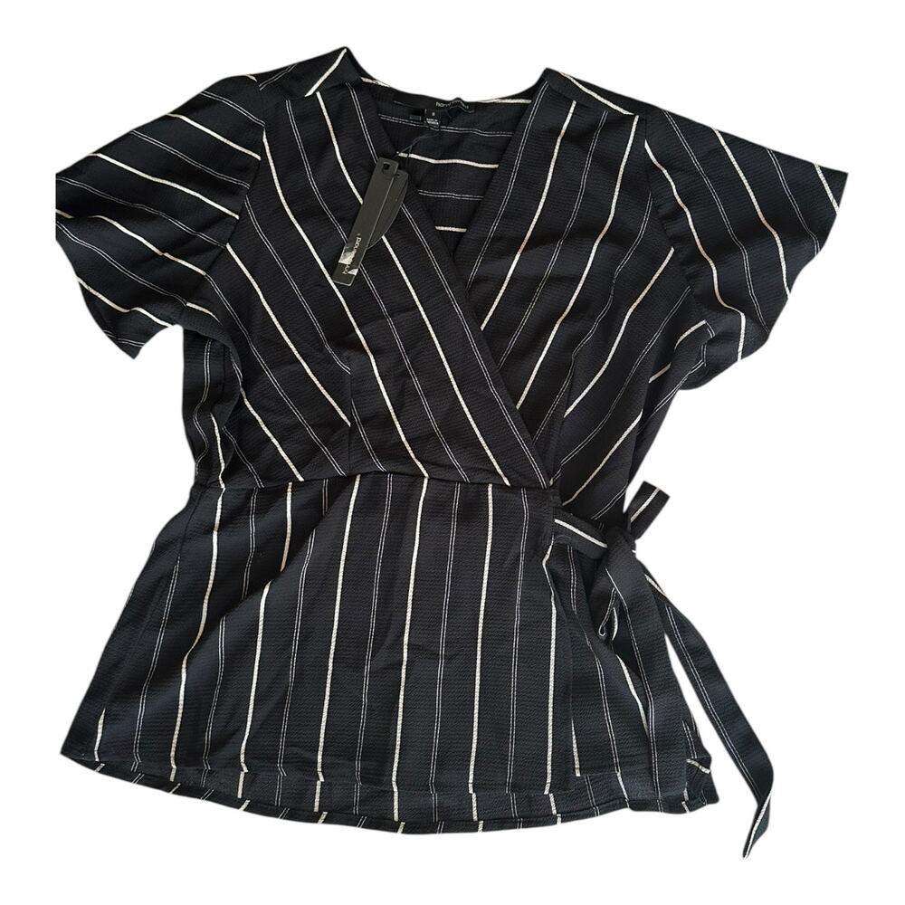 Womens Blouse Size Small Stretch Black and White Wrap